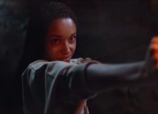 Noticias La promoción de PS5 fue filmada parcialmente en el apartamento de la actriz para mantener el distanciamiento social